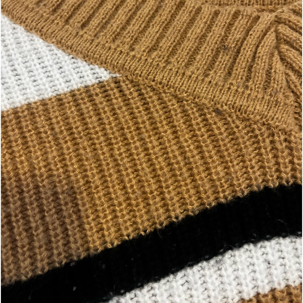 SHEIN brown,white, and black sweatshirt
